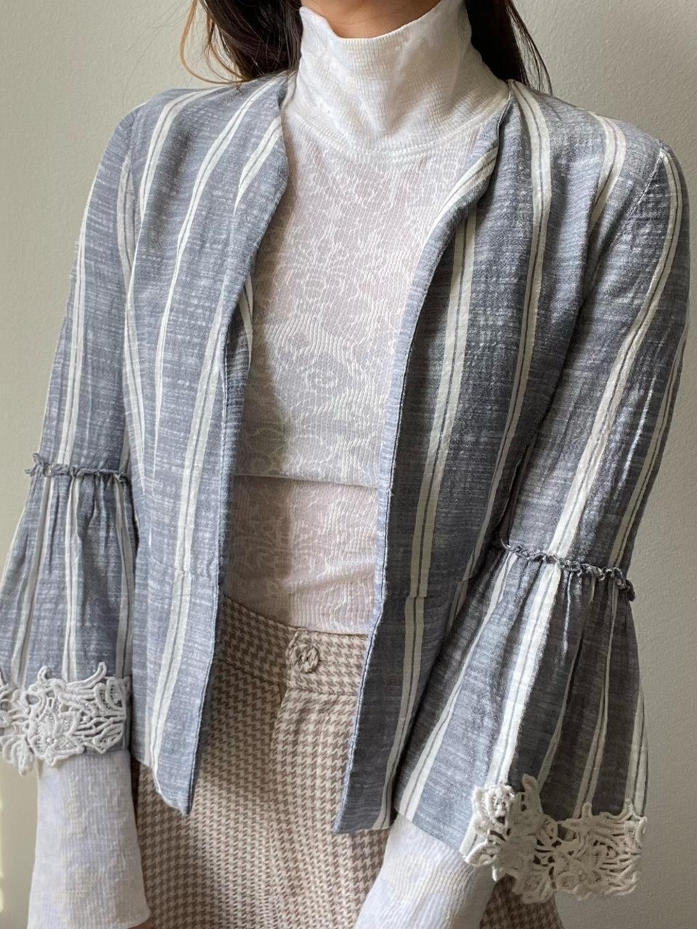 Zara Striped Lace Bell-sleeve Open Front Blazer Jacket Lidgtweight Boho Romantic